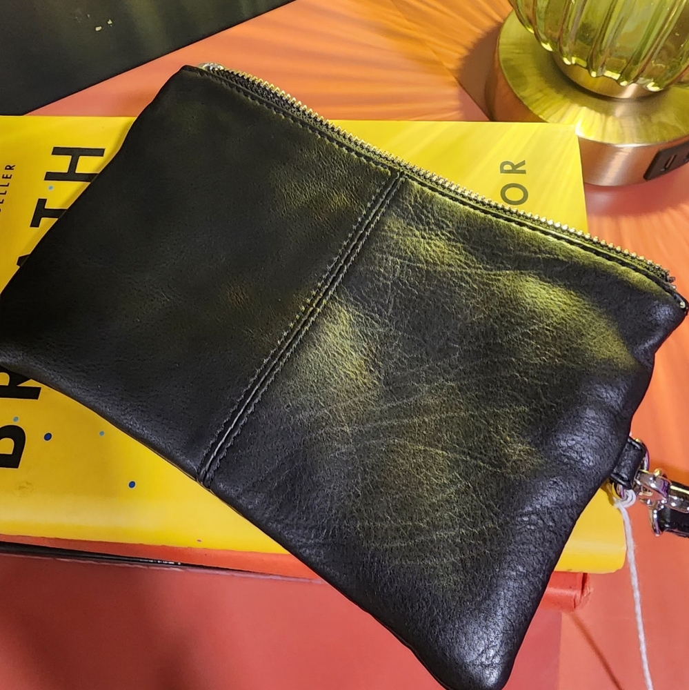 Day&Mood Black Leather Wristlet - Picture 5 of 5